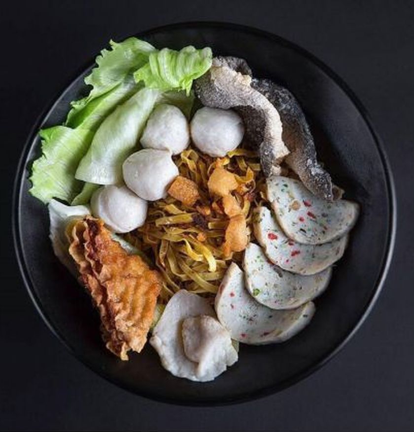 Choose between Mee Pok or Mee Kia for your fishball noodle. u00e2u20acu201d Photo courtesy of The Fishball Story Facebook Page