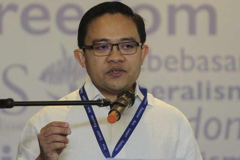 IDEAS Chief Executive Wan Saiful Wan Jan delivers his welcoming remarks at the IDEAS Liberalism Conference 2016 in Kuala Lumpur September 24, 2016. u00e2u20acu201d Picture by Yusof Mat Isan