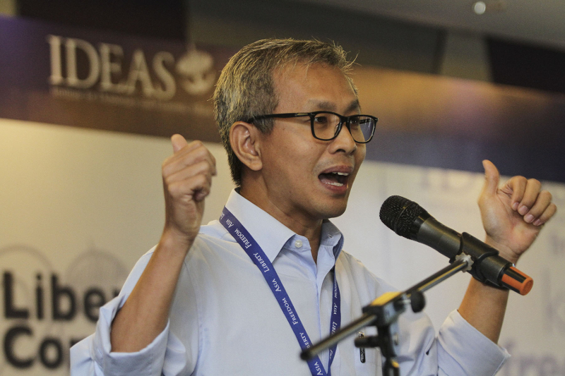 PJ Utara MP Tony Pua speaks at the IDEAS Liberalism Conference 2016 in Kuala Lumpur September 24, 2016. u00e2u20acu201d Picture by Yusof Mat Isan