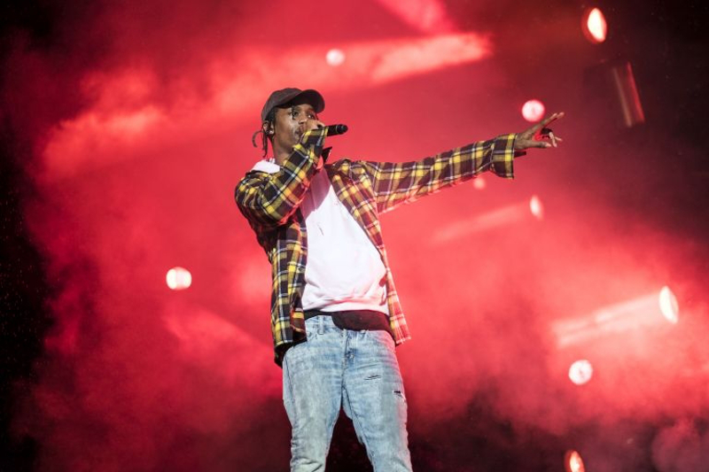 Hip hop artist Travis Scott reaches the top of the Billboard 200 chart with his u00e2u20acu02dcBirds in the Trap Sing McKnightu00e2u20acu2122 album. u00e2u20acu201d AFP pic