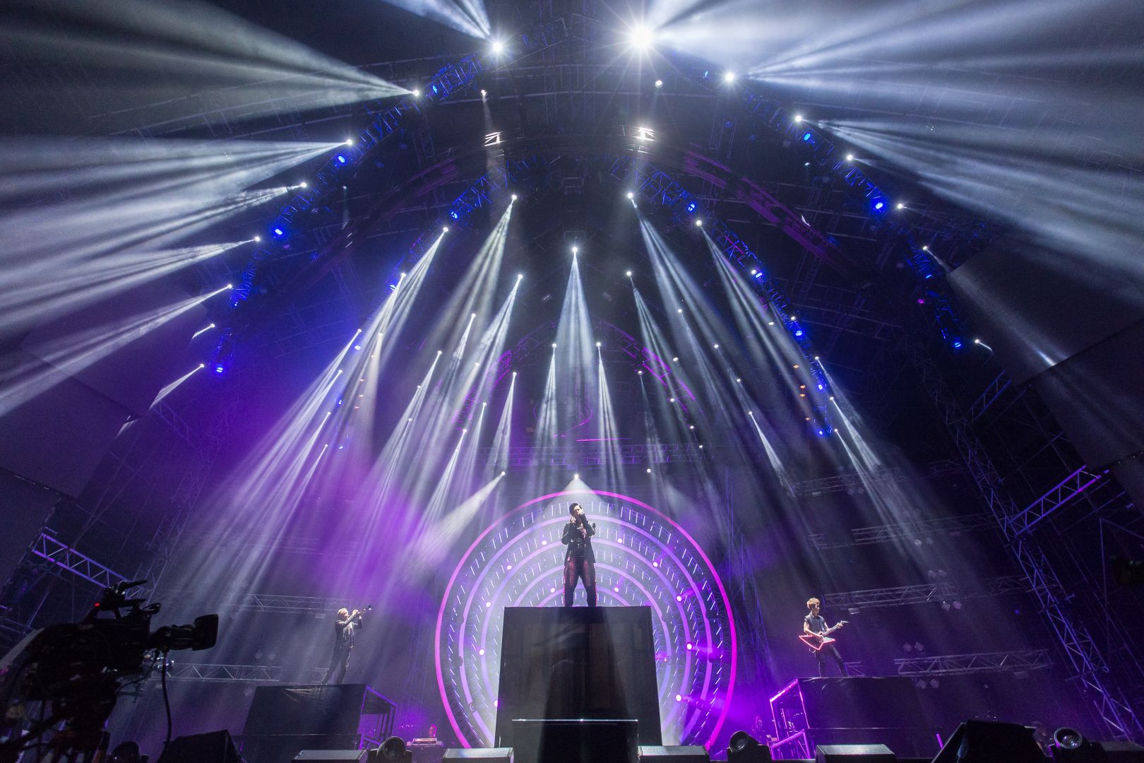 Jay Chou put up a great performance but the poor sound system has led some affected fans to call for refunds. u00e2u20acu201d Picture courtesy of Andrew Ang