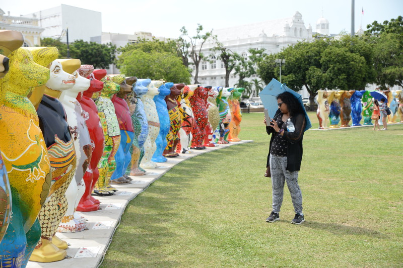The United Buddy Bears exhibition at Padang Kota field, George Town, Penang, is on until October 30, 2016. u00e2u20acu201d Picture by KE Ooi