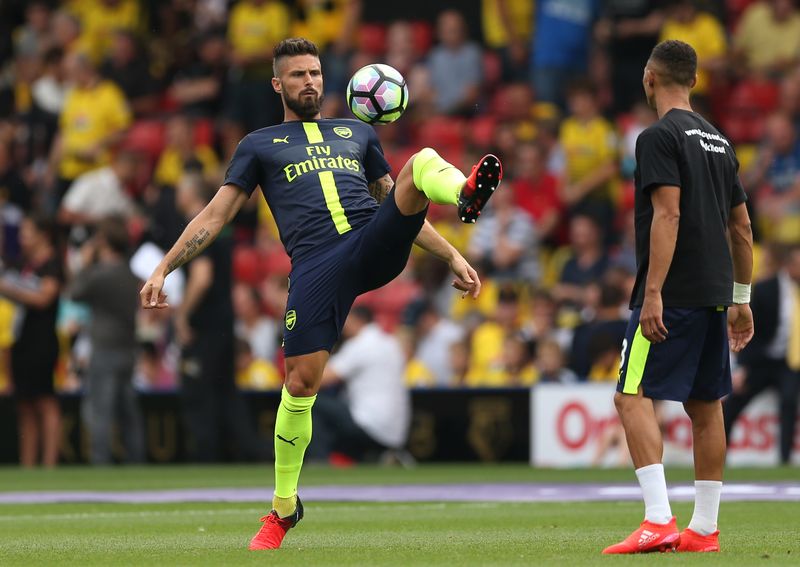 Arsenal's Olivier Giroud warms up before the EPL game against Watford at Vicarage Road August 27, 2016. u00e2u20acu201d Reuters pic