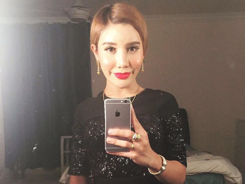 Sofea Ilias, dahulu dikenali sebagai Safiey Ilias, kembali menjadi mak nyah kerana masih dihina. u00e2u20acu2022 Foto Instagram/Sofea Ilias