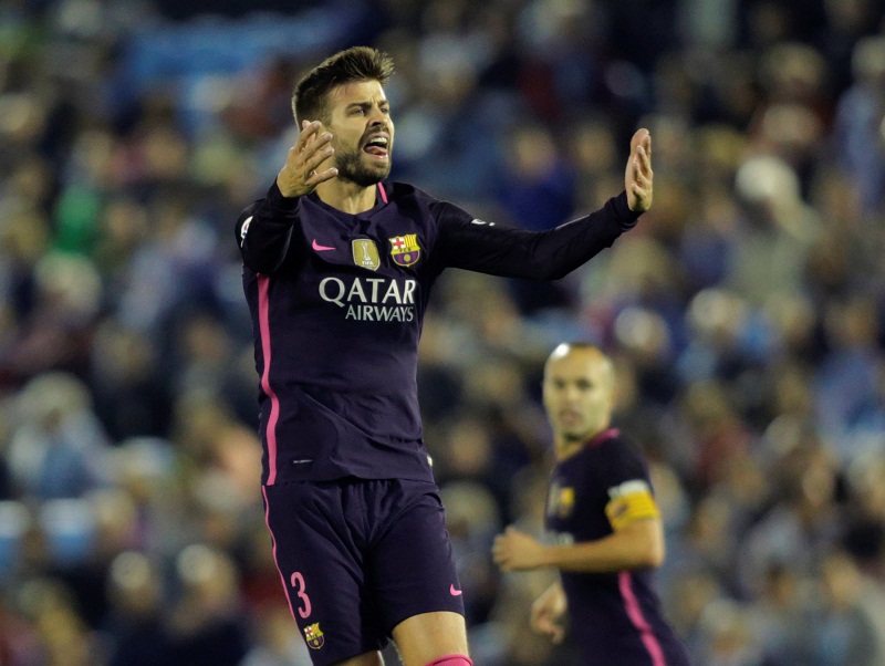 Barcelona FCu00e2u20acu2122s Gerard Pique celebrates his goal against Celta Vigo at Balaidos, Vigo in Spain October 2, 2016. u00e2u20acu201d Reuters pic