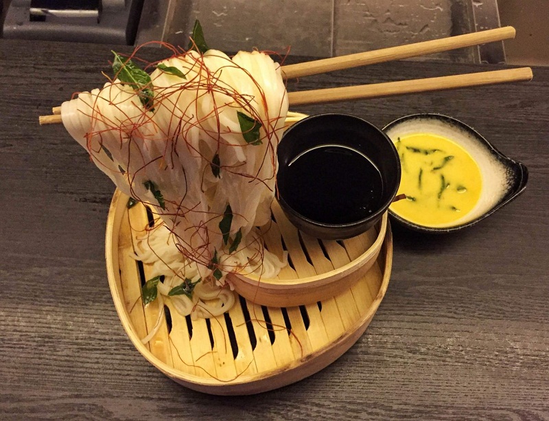 Hana Restaurant’s Salted Egg Yolk Udon has been a hit since it was introduced than than two weeks ago.