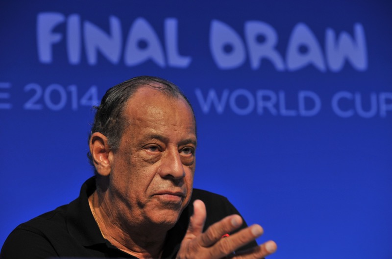 This file photo taken on December 05, 2013 shows Brazilian football legend Carlos Alberto Torres giving a press conference on the eve of the Brazil 2014 FIFA Football World Cup final draw, in Costa do Sauipe, state of Bahia, on December 5, 2013. u00e2u20acu201d AFP p