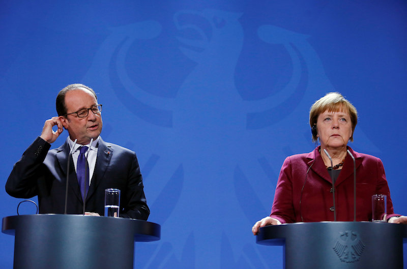Angela Merkel and Francois Hollande address a news conference after talks on a stalled peace plan for eastern Ukraine at the chancellery in Berlin, Germany, October 20, 2016. u00e2u20acu201d Reuters pic
