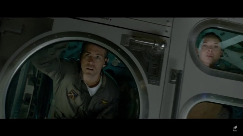 Jake Gyllenhaal, Rebecca Ferguson and Ryan Reynolds star in upcoming sci-fi thriller u00e2u20acu02dcLifeu00e2u20acu2122.