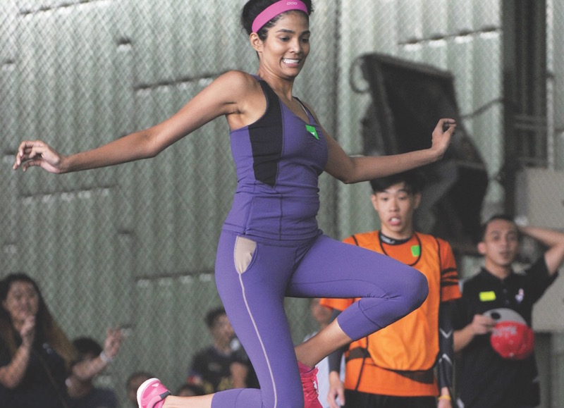 Thanuja jumps to avoid being hit. u00e2u20acu201d Picture by Mukhriz Hazim