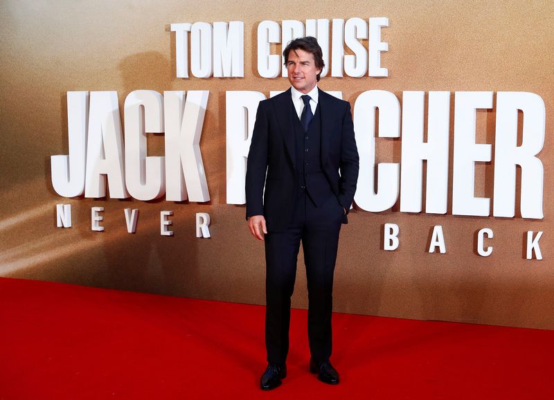 Tom Cruise poses as he arrives for the European premiere of the film 'Jack Reacher: Never Go Back' at Leicester Square in London October 20, 2016. u00e2u20acu201d Reuters pic