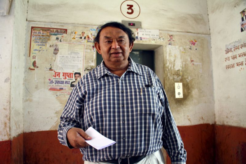 Ketan Desai, the former president of the Medical Council of India, walks after his hearing at a courthouse in Lucknow, India, June 27, 2015. u00e2u20acu2022 Reuters pic