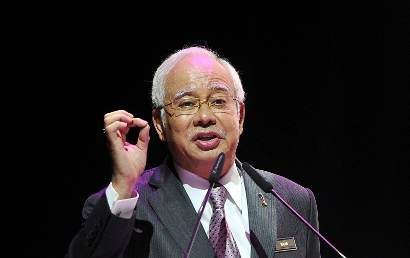 Prime Minister Datuk Seri Najib Razak delivering his keynote address at the launch of the Land Public Transport Commission (SPAD) Five-Year Report, exhibition and symposium in Kuala Lumpur Convention Centre, October 17, 2016. u00e2u20acu201d Bernama pic