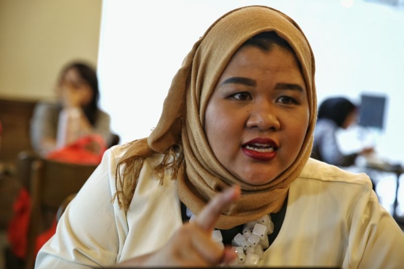 Today Fatimah Nazirah Ashari is telling all plus sized women to be confident and dress as they please.