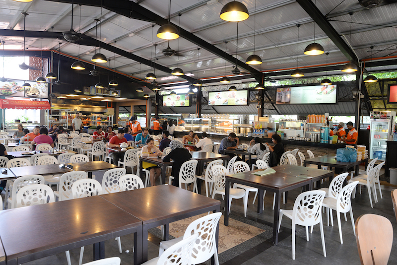 Sri Ananda Bahwan’s newest restaurant in its chain is at Macalister Road that offers North and South Indian food along with western food and Chinese-style fare. — Picture by KE Ooi