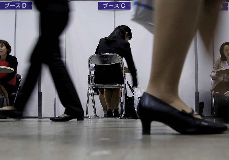 A female job seeker takes part in a job hunting counselling session with advisers during a job fair held for fresh graduates in Tokyo March 20, 2016. u00e2u20acu201d Reuters pic