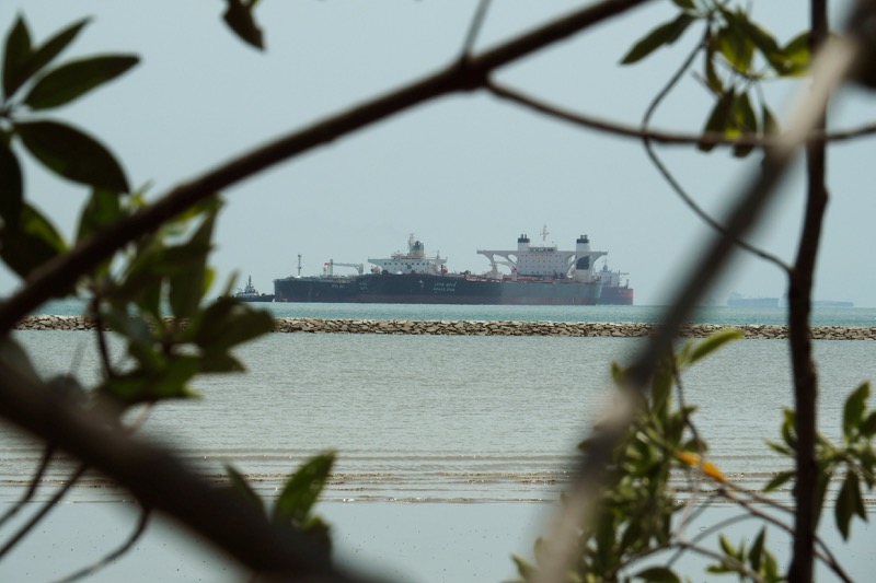 Supertankers used as floating oil storage vessels in Johor, Malaysia, November 12, 2016. u00e2u20acu201d Reuters pic