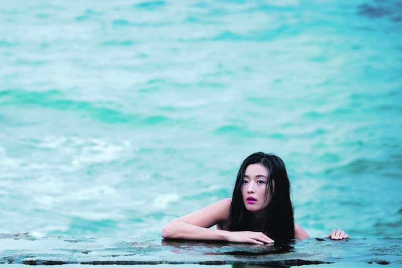 Jun Ji Hyun in 'Legend Of The Blue Sea'. u00e2u20acu201d Picture courtesy of ONEn