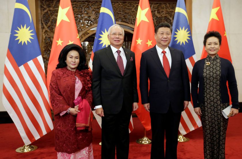 Malaysiau00e2u20acu2122s Prime Minister Datuk Seri Najib Razak and his wife Datin Seri Rosmah Mansor meet Chinau00e2u20acu2122s President Xi Jinping and his wife Peng Liyuan at Diaoyutai State Guesthouse, in Beijing, China, November 3, 2016. u00e2u20acu2022 Reuters pic