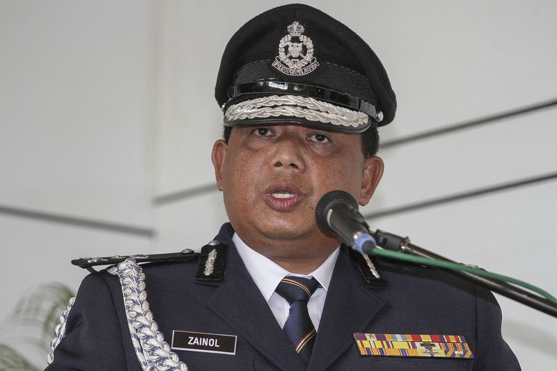 Dang Wangi OCPD SAC Zainol Samah. u00e2u20acu201d Picture by Yusof Mat Isa