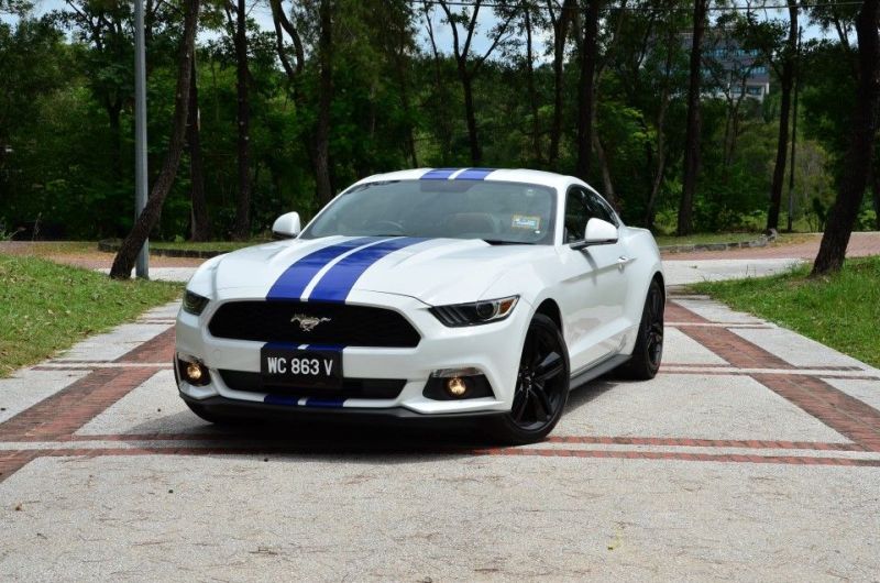 Ford Mustang Ecoboost ys khong