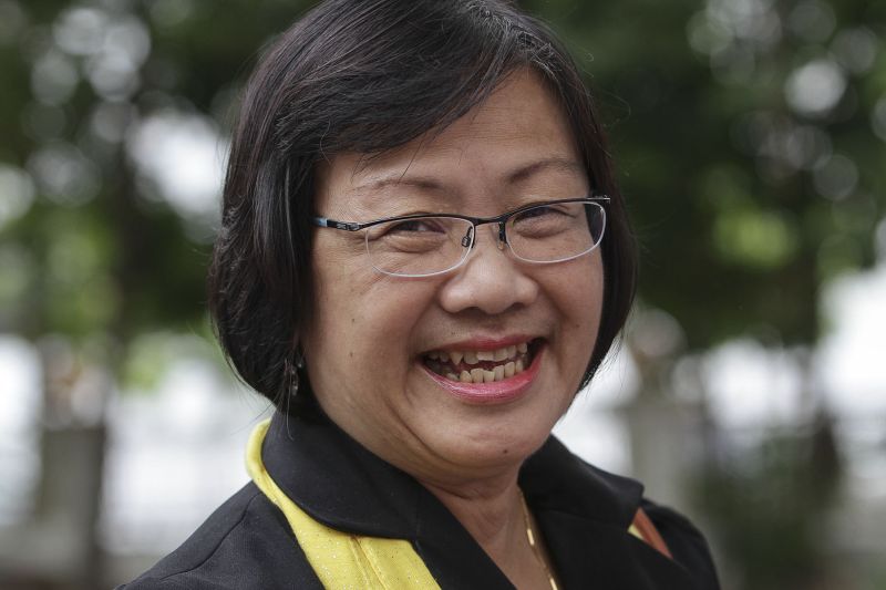 Maria Chin Abdullah speaks to reporters outside the Bukit Aman Police Headquarters in Kuala Lumpur, November 4, 2016. u00e2u20acu2022 Picture by Yusof Mat Isa