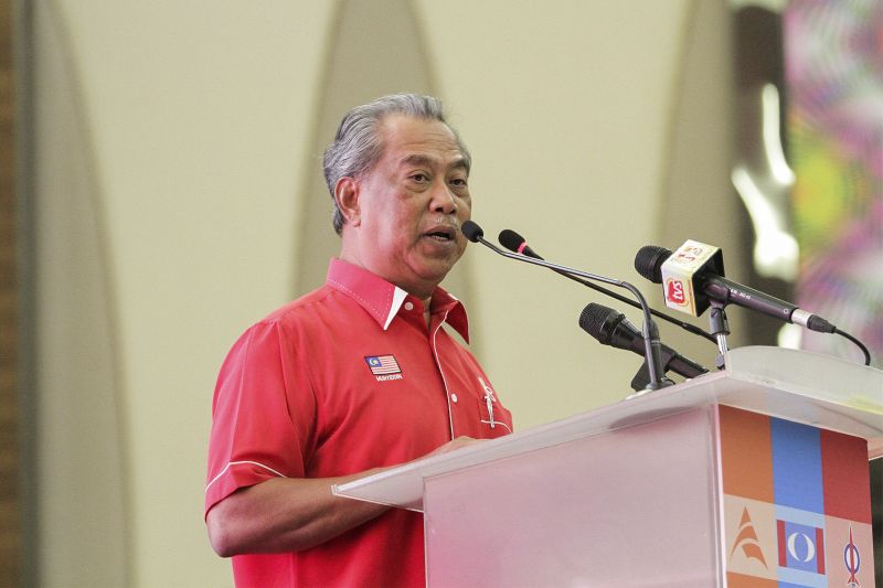 Tan Sri Muhyiddin Yassin speaks at the Pakatan Harapan Convention in Shah Alam November 12, 2016. u00e2u20acu2022 Picture by Yusof Mat Isa