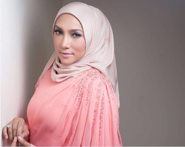 Ziana Zain menyifatkan persiapan Konsert High Note sebagai pengalaman terburuk dalam karier. u00e2u20acu201d Foto ihsan Instagram/iamzianazain