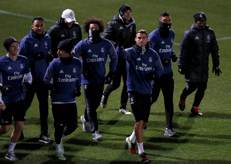 Real Madridu00e2u20acu2122s Cristiano Ronaldo waves to fans during a training session ahead of the Fifa Club World Cup Final match against Kashima Antlers in Yokohama December 16, 2016. u00e2u20acu201d Reuters pic