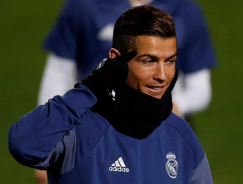 Real Madridu00e2u20acu2122s Cristiano Ronaldo attends training ahead of Fifa Club World Cup Semi-Final match against Club America at Yokohama, Japan December 13, 2016. u00e2u20acu201d Reuters pic