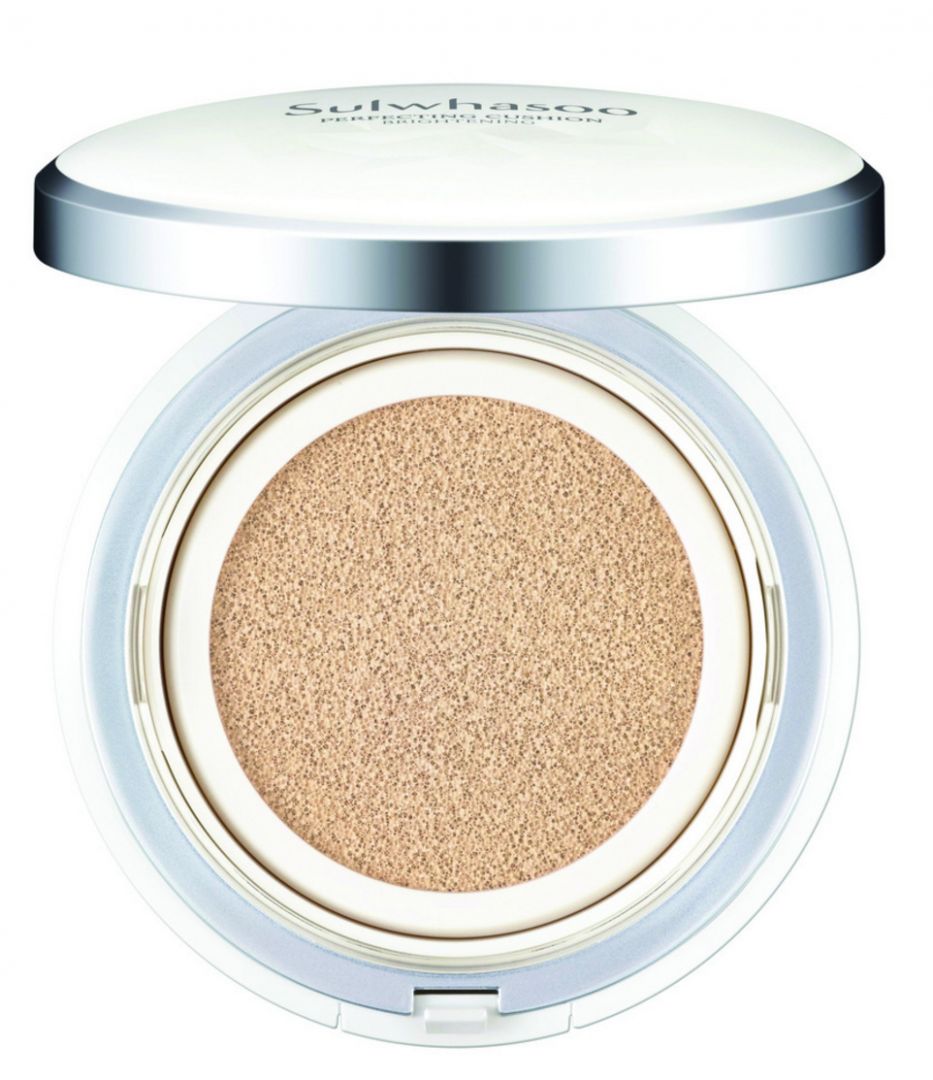 Sulwhasoo Perfecting Cushion Brightening, S$74 (RM229) with one refill. — Photo by Amore Pacific
