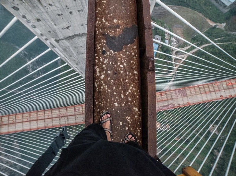 As can be seen by this image shared by Keow Wee Loong on his Facebook page, the trip up the bridge was no mean feat.   