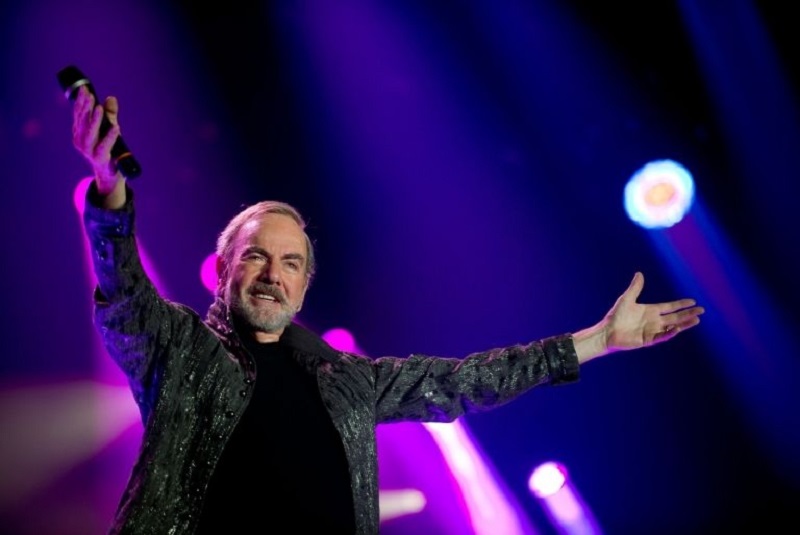 Neil Diamond has announced a 2017 tour of North America and Europe. u00e2u20acu201d AFP pic