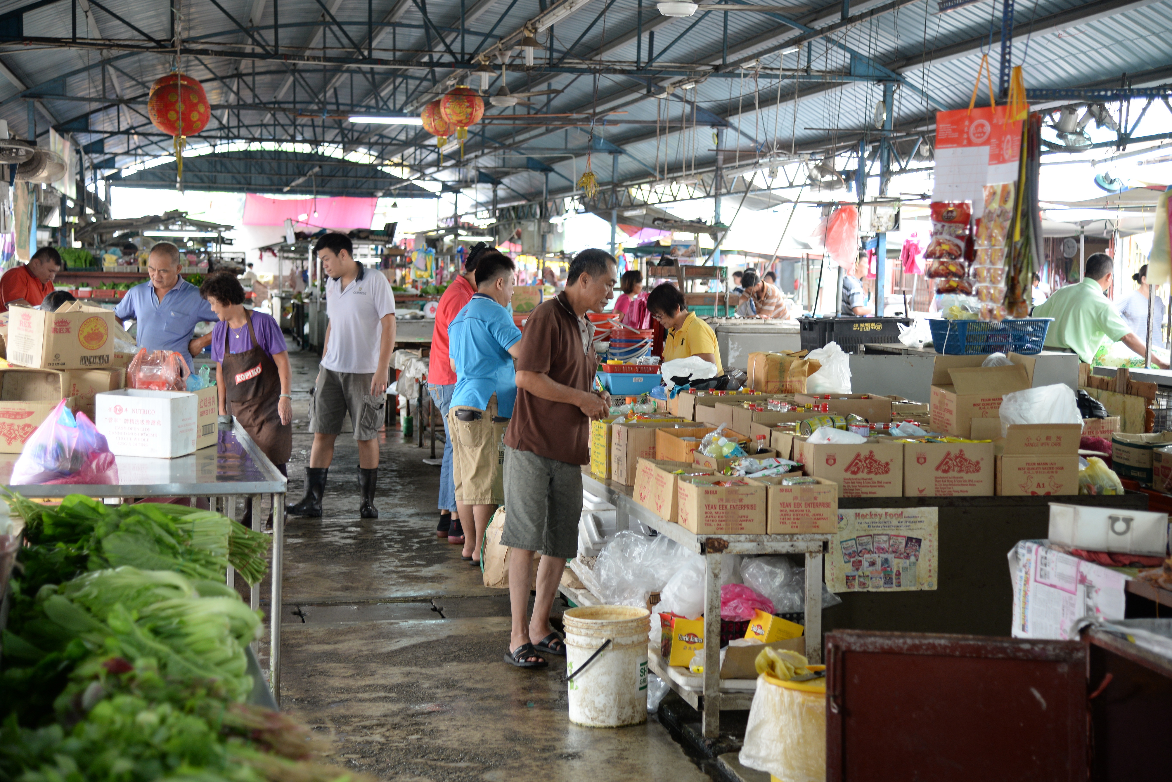 The vegetables and dried foodstuff section. — Picture by K.E.Ooi