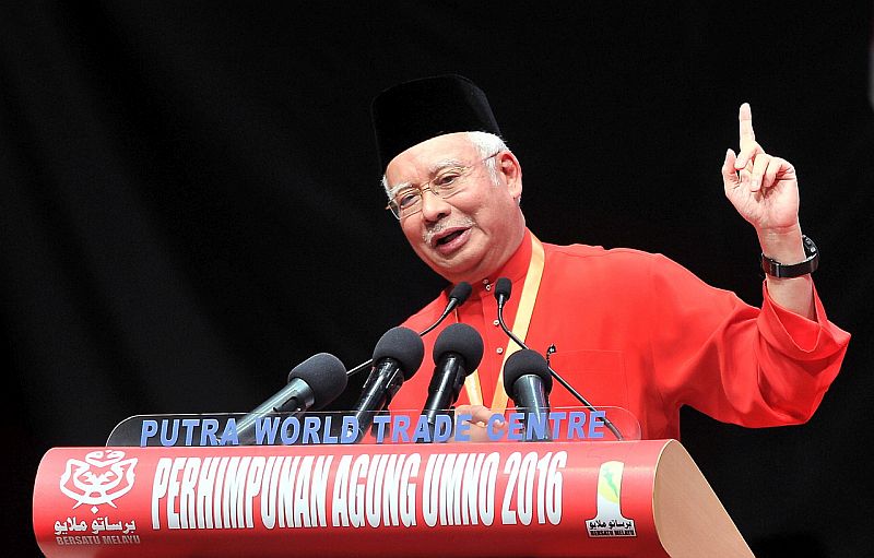 Prime Minister Datuk Seri Najib Razak giving his closing speech at the 2016 Umno general assembly at the Putra World Trade Centre, December 3, 2016. u00e2u20acu2022 Bernama pic