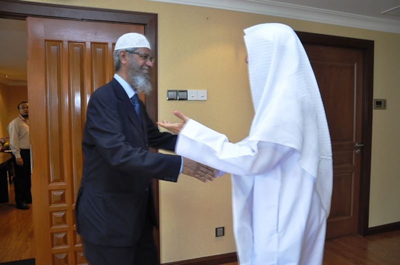 Dr Zakir Naik received a warm welcome at the Al-Madinah International University (Mediu) in Shah Alam. u00e2u20acu2022 Picture taken from the Al-Madinah International University website