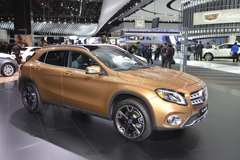 Mercedes GLA at NAIAS 2017. 
