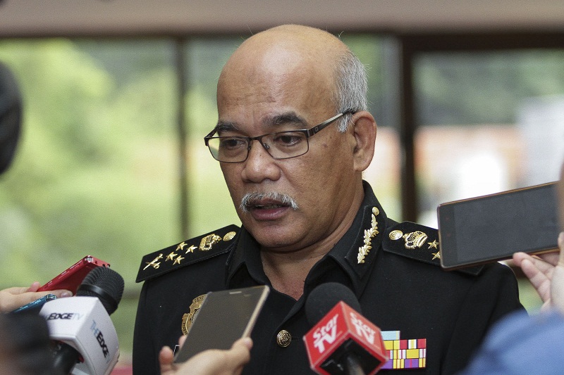 MACC deputy chief commissioner (prevention) Datuk Shamshun Baharin Mohd Jamil speaks to reporters at the IDEAS forum titled 'Supporting the MACC in fighting corruption in Malaysia' in Kuala Lumpur January 26, 2017. u00e2u20acu201d Picture by Yusof Mat Isa
