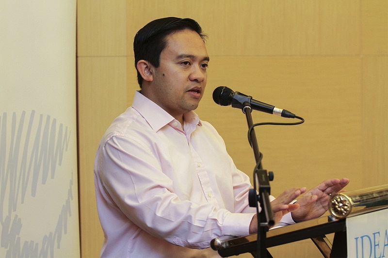 IDEAS chief executive Wan Saiful Wan Jan speaks during the IDEAS forum titled 'Supporting the MACC in fighting corruption in Malaysia' in Kuala Lumpur January 26, 2017. u00e2u20acu201d Picture by Yusof Mat Isa
