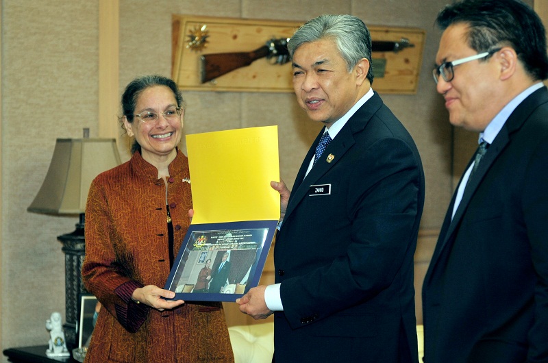 US Ambassador to Malaysia Kamala Shirin Lakhdhir poses for a picture with Deputy Prime Minister Datuk Seri Ahmad Zahid Hamidi at his office in Putrajaya January 27, 2017. u00e2u20acu201d Reuters pic