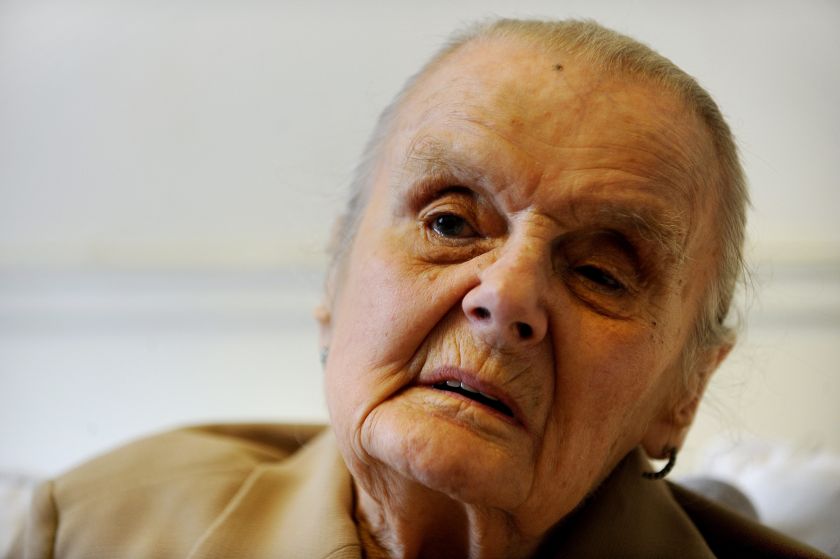 This file photo taken on August 29, 2009 shows veteran British journalist Clare Hollingworth speaking to AFP in Hong Kong. u00e2u20acu201d AFP pic