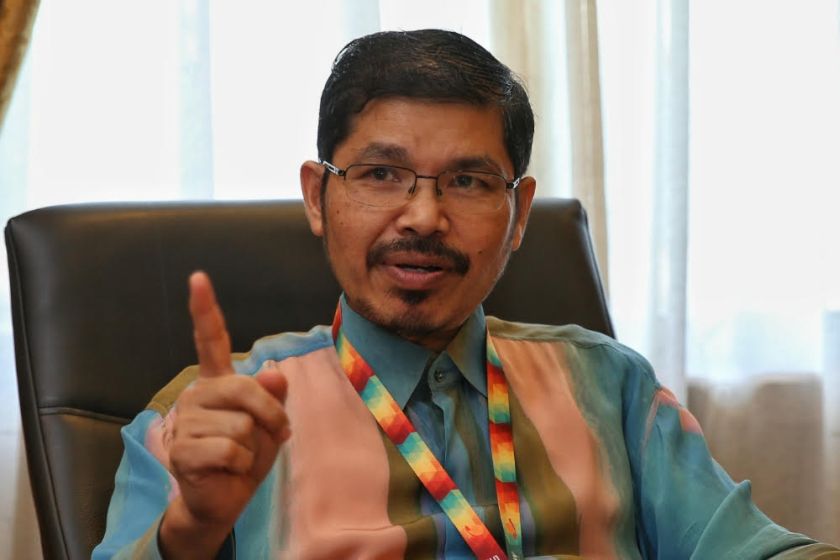 Department of Statistics, Malaysia (DOSM) Deputy Chief Statistician (Social/Demographic) Dr Mohd Uzir Mahidin expects the level of urbanisation in the country to rise to 80 per cent by 2020. u00e2u20acu201d Picture by Saw Siow Feng