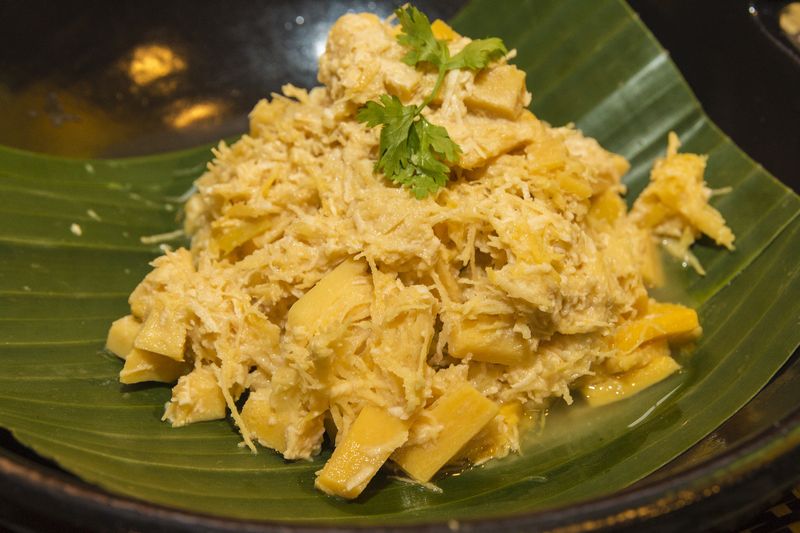 ‘Bambangan’ — a kind of wild mango — has the deliciously fruity and sweet smell of tropical fruits but is tangy to the taste. — Picture courtesy of Murphy Ng