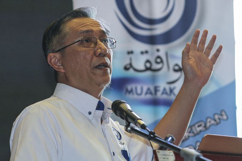 Muafakat vice-president A. Karim Omar speaking during a seminar titled u00e2u20acu02dcAgenda Jahat Illuminatiu00e2u20acu2122 in Putrajaya, January 17, 2017. u00e2u20acu201d Picture by Yusof Mat Isa