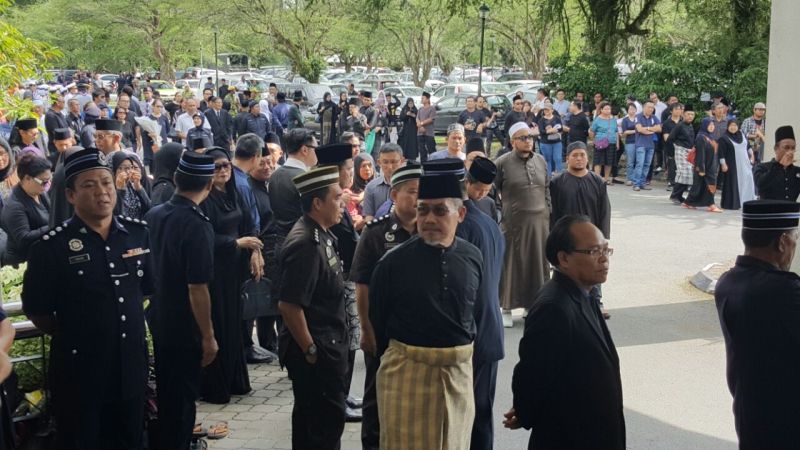 Mourners outside Masjid Jamek Negeri in Petrajaya, Kuching, at Sarawak Chief Minister Tan Sri Adenan Satem's funeral on January 12, 2017. u00e2u20acu2022 Picture by Sulok Tawie