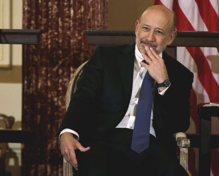 Goldman Sachs Chairman and CEO, Lloyd Blankfein, waits to speak at the 10,000 Women/State Department Entrepreneurship Program at the State Department in Washington, March 9, 2015. REUTERS