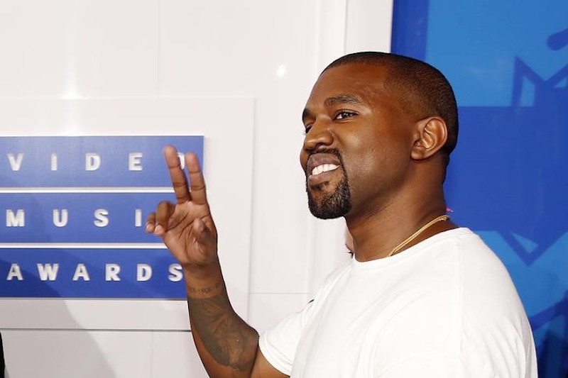 Kanye West arrives at the 2016 MTV Video Music Awards in New York August 28, 2016. u00e2u20acu201d Reuters pic