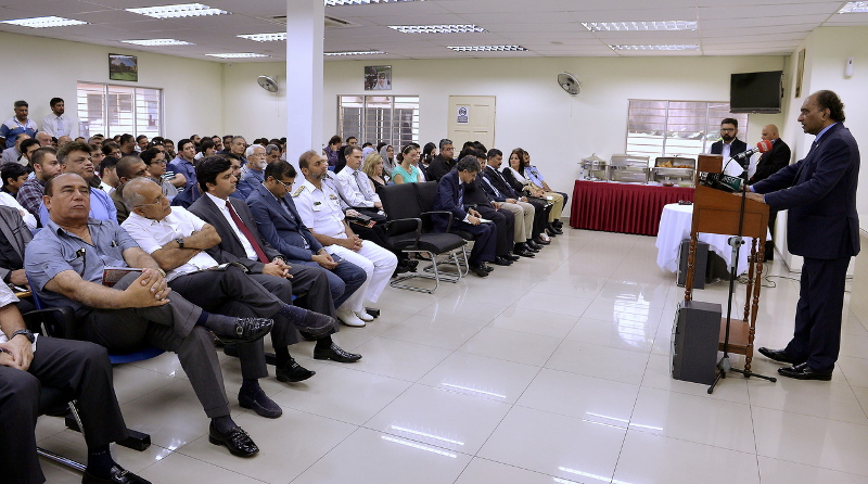 Pakistan High Commissioner to Malaysia Syed Hassan Raza (right) speaks during the Kashmir Solidarity Day 2017 in the Pakistan High Commission in Kuala Lumpur February 5, 2017. u00e2u20acu201d Bernama pic
