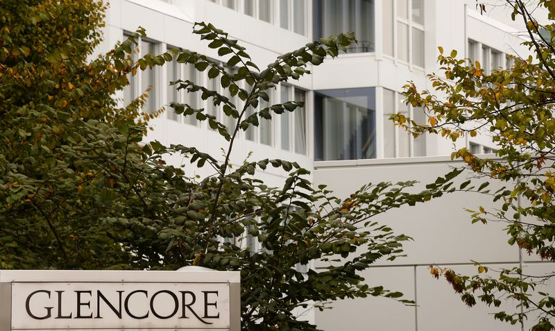 The logo of commodities trader Glencore is pictured in front of the company's headquarters in Baar, Switzerland, September 30, 2015. REUTERS/Arnd Wiegmann/File Photo