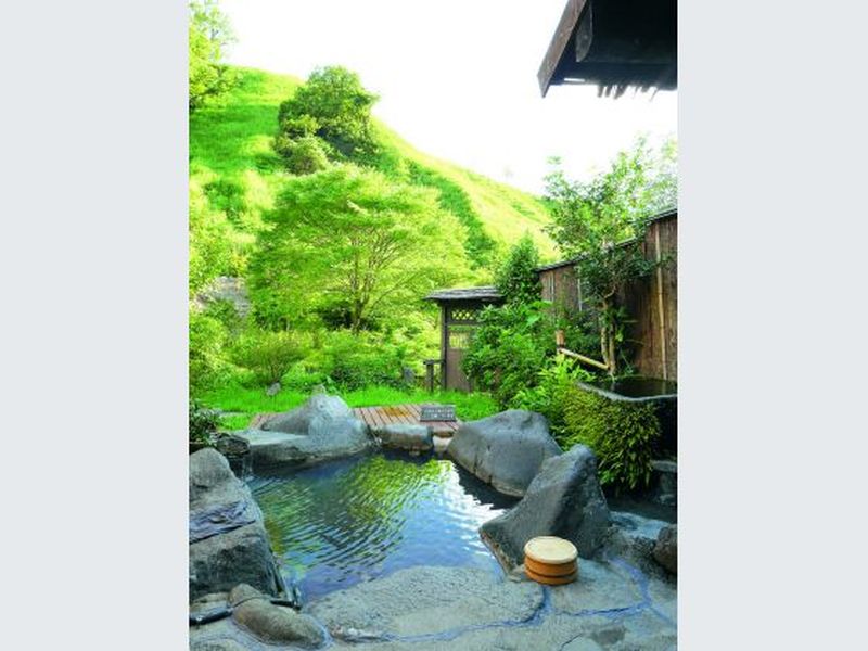 An outdoor onsen in Kurokawa Onsen, a small resort town dotted with ryokans. ― Picture by Maureen Yeo/TODAY